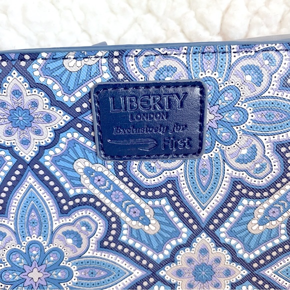 Liberty of London Wristlet - Picture 2 of 9